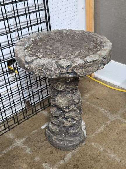 Stone Bird Bath (BIN $75)