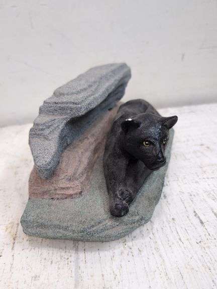 Ceramic panther figure. 1c