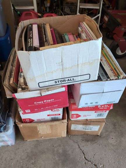 Large lot of books (7 boxes) - variety of genres
