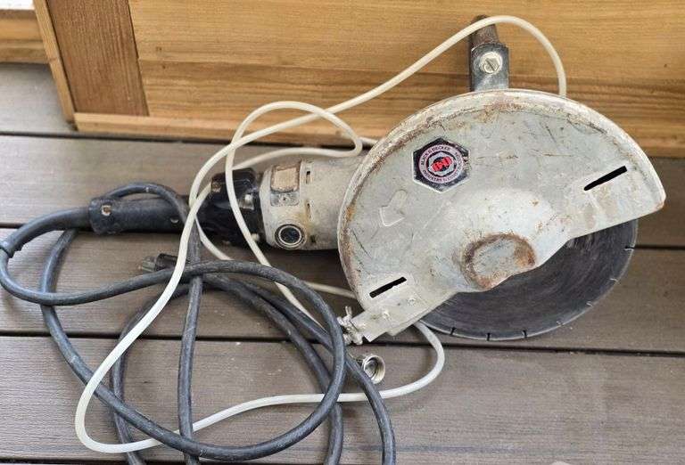 Black & Decker 12" Cutoff Concrete Saw 120V 15A 5000RPM, 3912 TYP 3