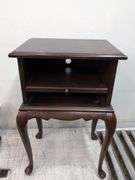 Queen Anne style side table with pull out table top 17" x 12" x 25.5" tall
