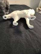 2 Wolf statues