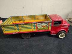 1950's Marx Lazy Day Farm truck