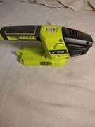 Ryobi saw & flashlight