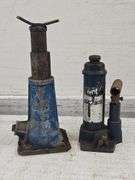 Various Car Jacks. 6D