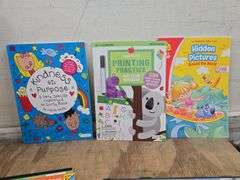 Children's Art / Activity Lot. 5D