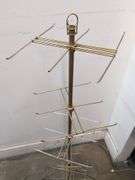 Display spin rack