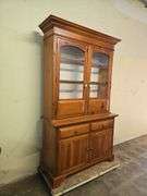 1980's Curio Cabinet - "Open Home" Collection