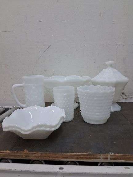 White glass assortment. 1b