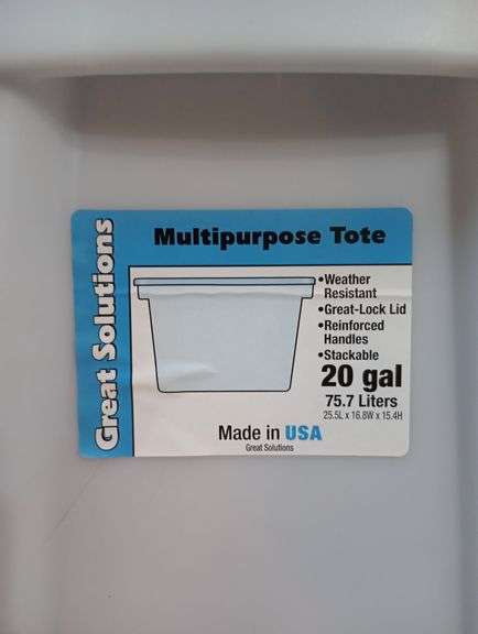 Great Solutions 20 gallon tote with flowers