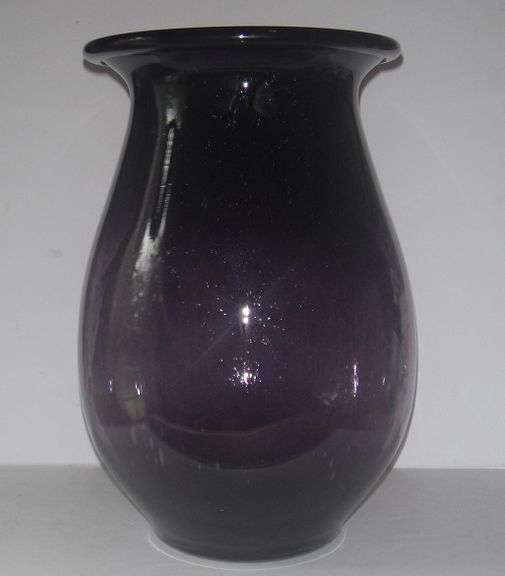 Large 10-1/2" Crate & Barrell Deep Purple Glass Vase w/ air bubbles..