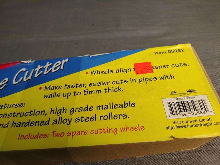 No. 2 Pipe Cutter new in box