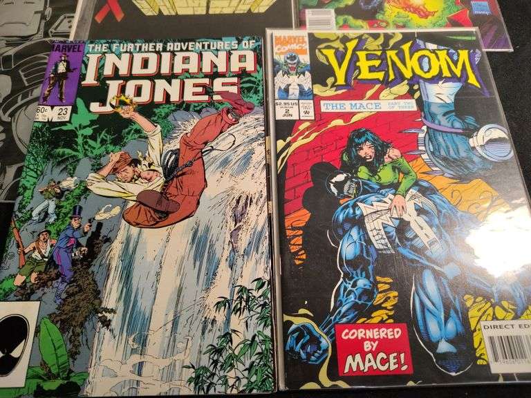 10 Comic books most have sleeves