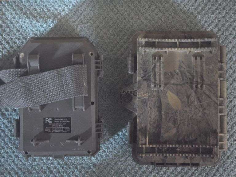 2 Trail Cams
