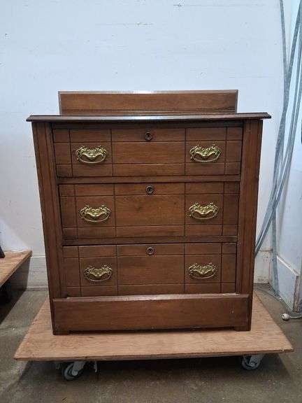 3 drawer dresser