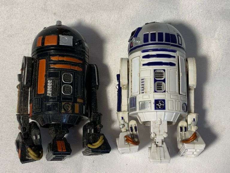 STAR WARS FIGURES