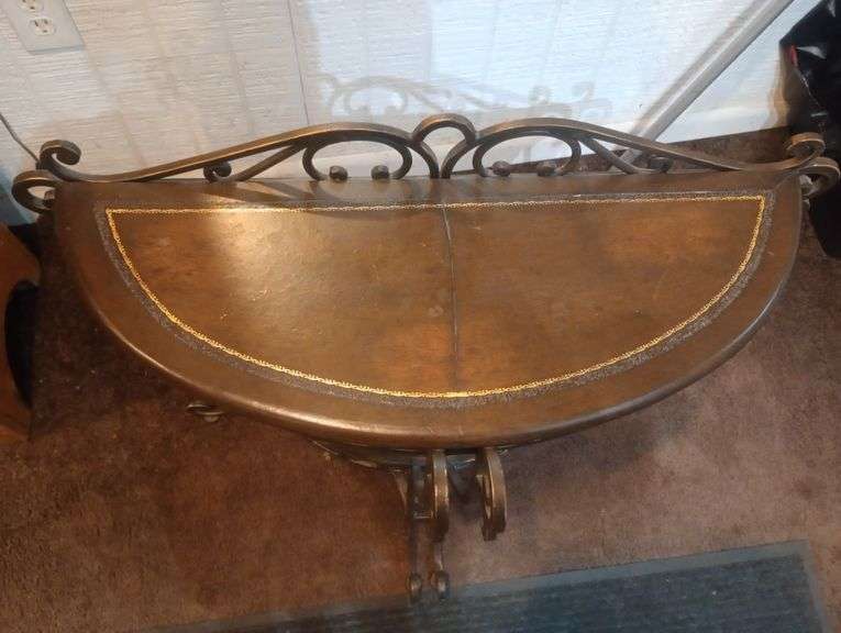 Metal stand 29"×13"×28 1/2"