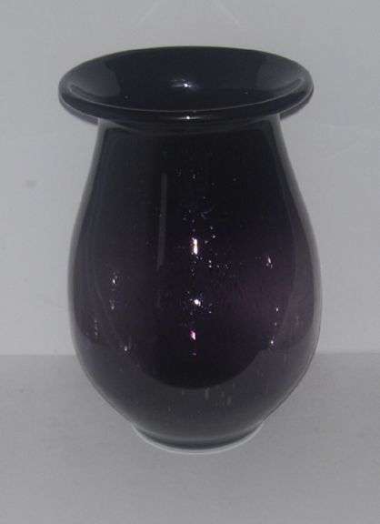Large 10-1/2" Crate & Barrell Deep Purple Glass Vase w/ air bubbles..