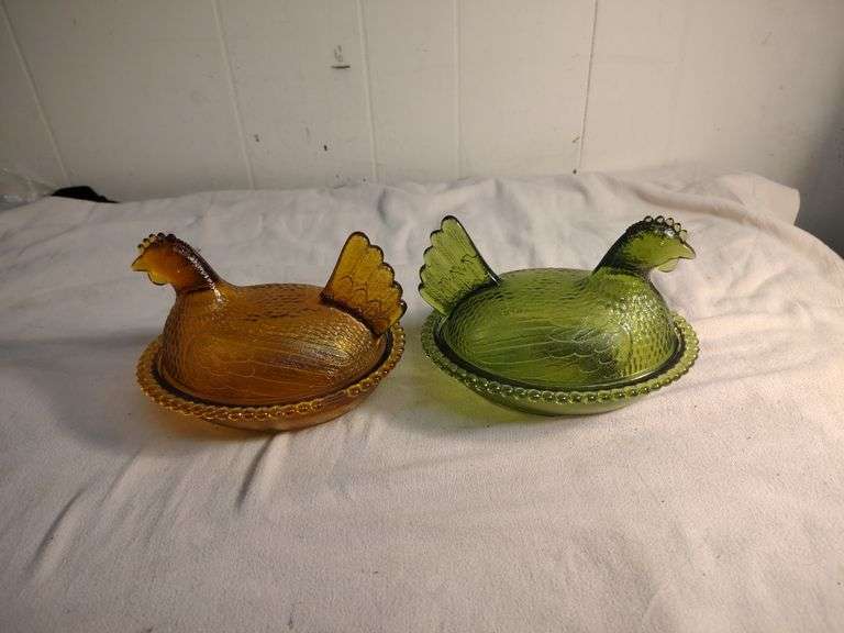 2 Hens on a nest
