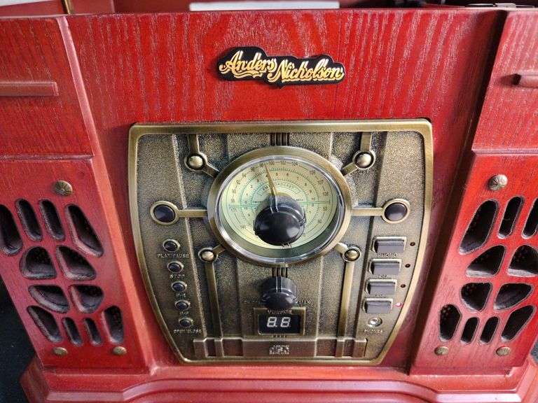 Anders Nickerson phonograph with Am / FM radio & CD player