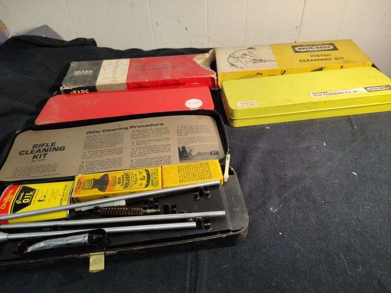 3 Gun cleaning kits