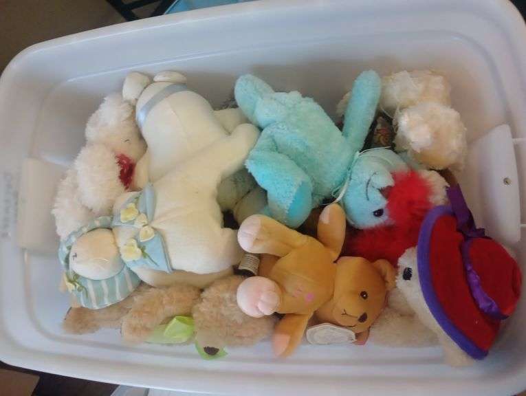 Tote of stuffed animals