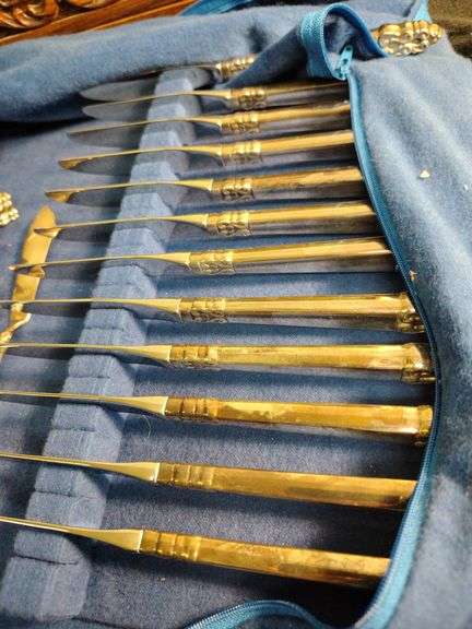 1847 Roger Bros. King Frederick silverware with case