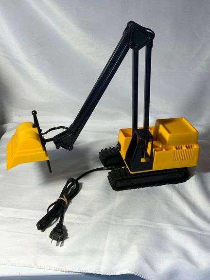 Excavator Desk Lamp Yellow Black Adjustable Arm Desk Organizer Digger Light