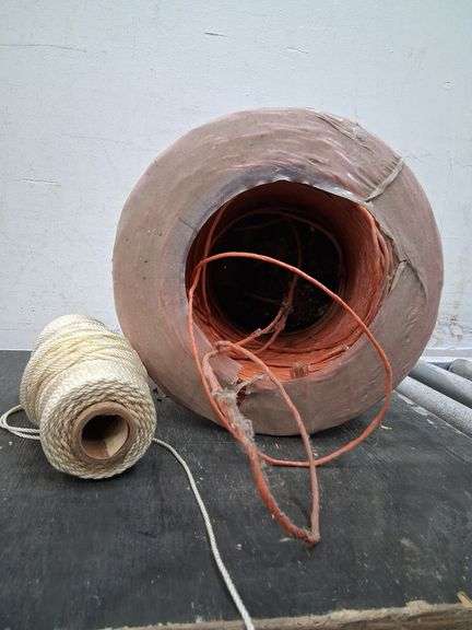 2 spools of twine/string. 1c