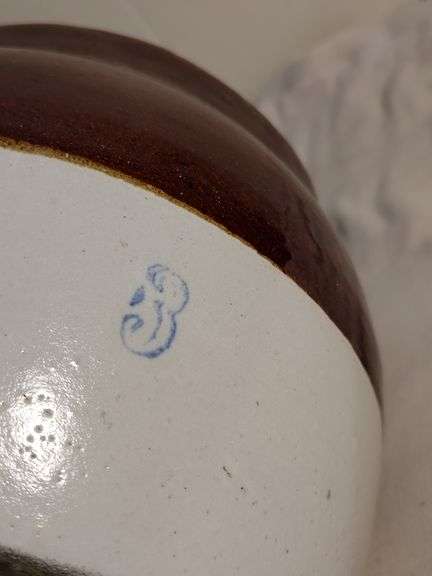 Antique 2 toned bean pot and vintage bean pot