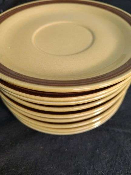Le Mesa Stoneware 10 cups 9 saucer & creamer
