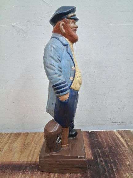 Pirate ceramic figure. 2a