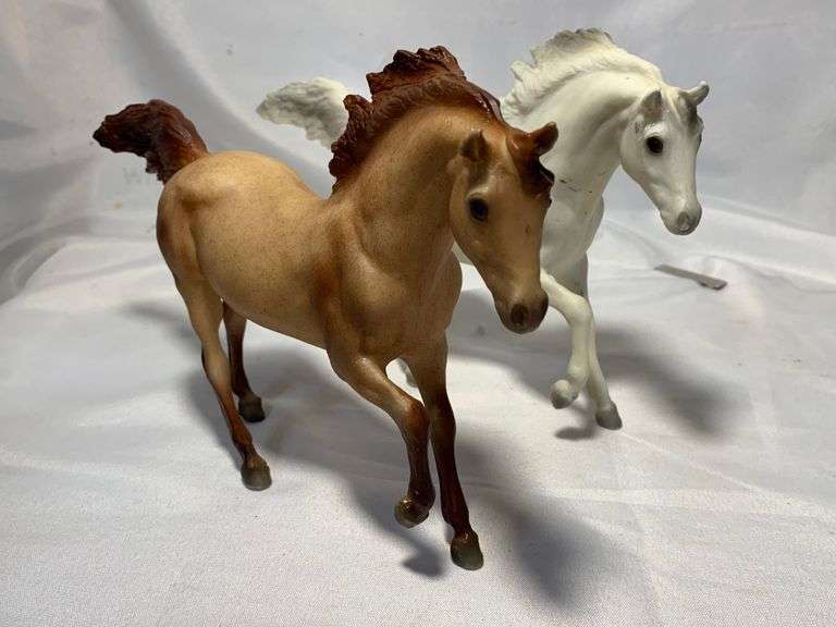 Vintage 1996-1997 Breyer Molding Co.