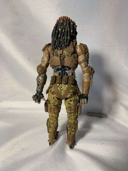 NECA The Predator Ultimate Emissary #1 Figure
