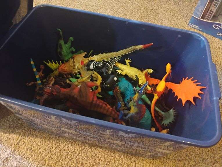 huge dinosaur lot with dinosaur tote with lid