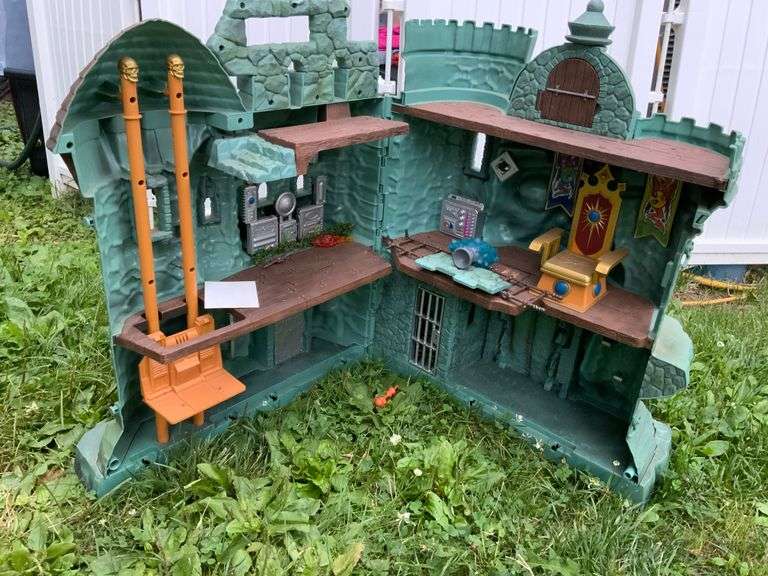 CLASSICS CASTLE GRAYSKULL