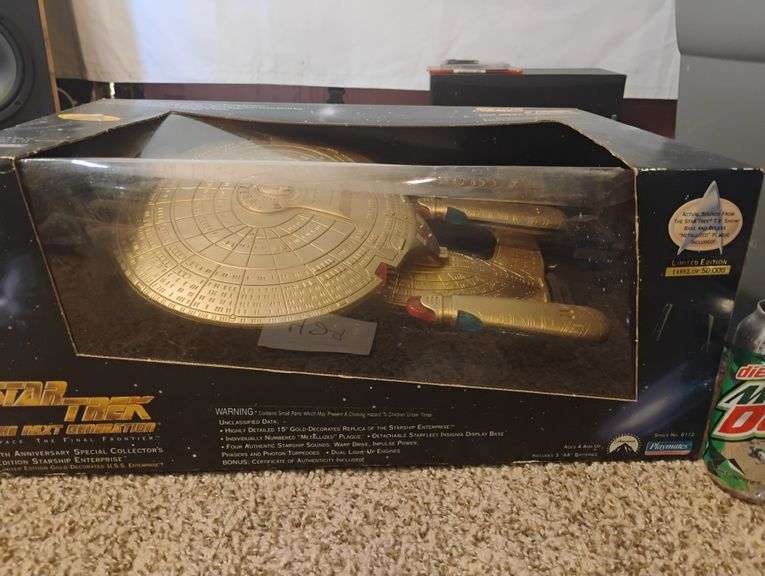 STAR TREK STARSHIP ENTERPISE SEE PICS FOR CONDITION