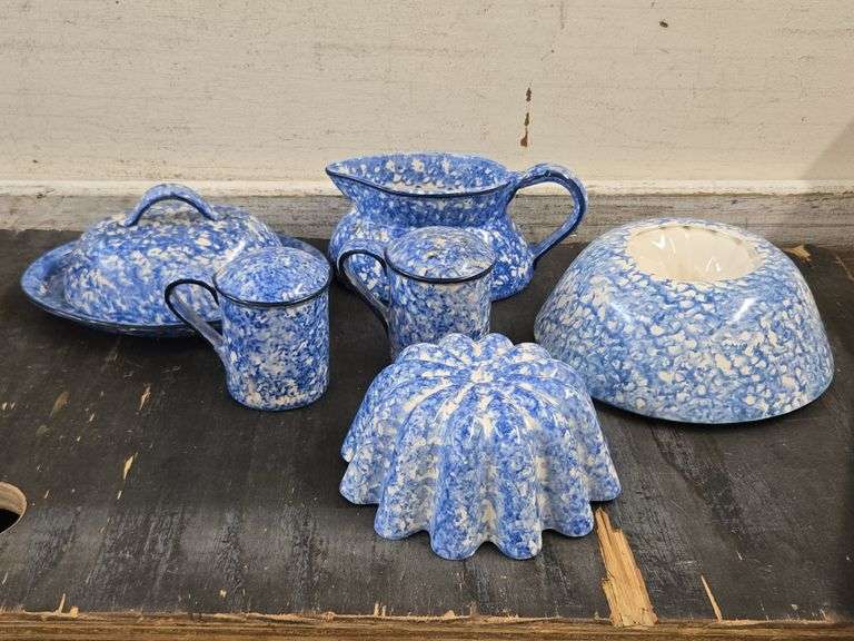 5 Pieces of Stangl "Town and Country" Sponeware. 5B