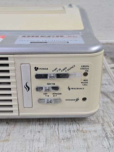 Oreck XL Professional Air Purifier. 5D