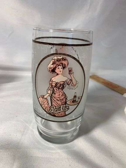 Gibson Girls 1970 Pepsi Cola Advertising Glasses. Excellent Condition Plus Garfield and Mickey.