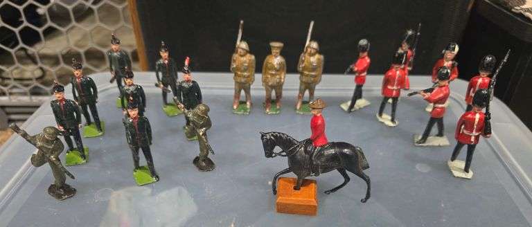 Vintage Cast Iron Military Toys