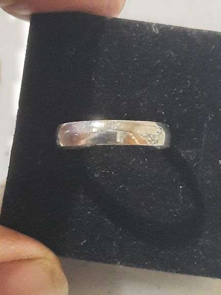 Sz 7.75 sterling silver ring