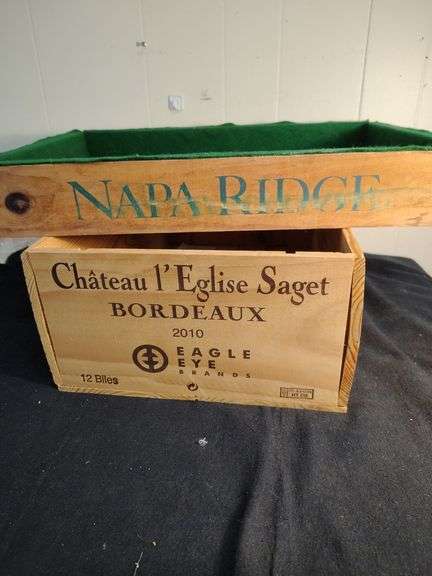 2 Wood crates