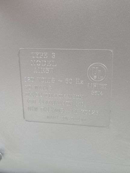 Oreck XL Professional Air Purifier. 5D