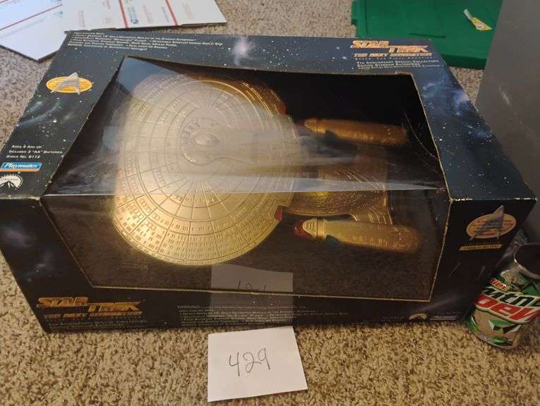 STAR TREK STARSHIP ENTERPISE SEE PICS FOR CONDITION