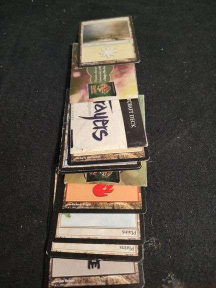 Naruto, Yu-Gi-Oh and Magic trading cards