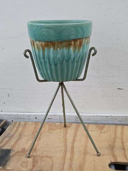 Vintage Roseville Planter with Stand. FR