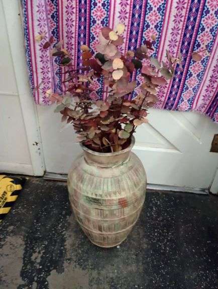 Large size vase