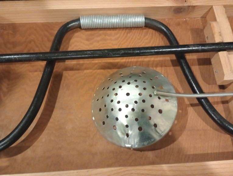 Ice skimmer and slotted ladle in case