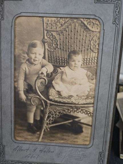 Black and White Photographs & Frames. 3a